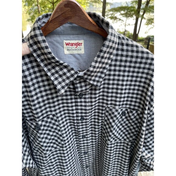 Wrangler Authentics Flannel Plaid Shirt LS Black / Gray 100% Cotton Mens 2XL NWT - Picture 1 of 11